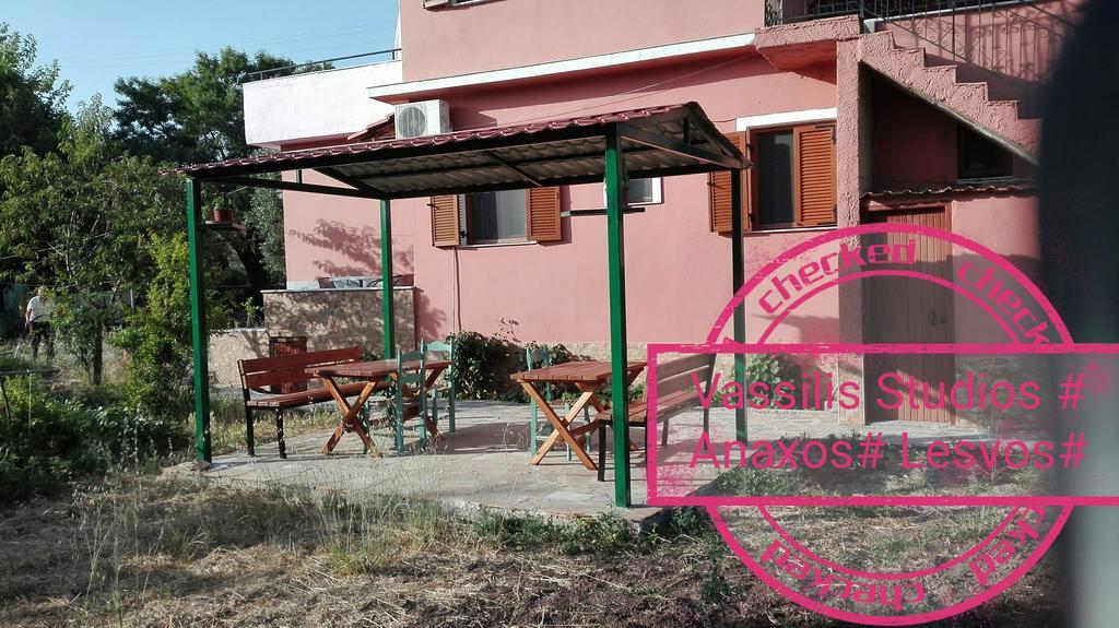 Vassilis Studios Anaxos Exterior photo