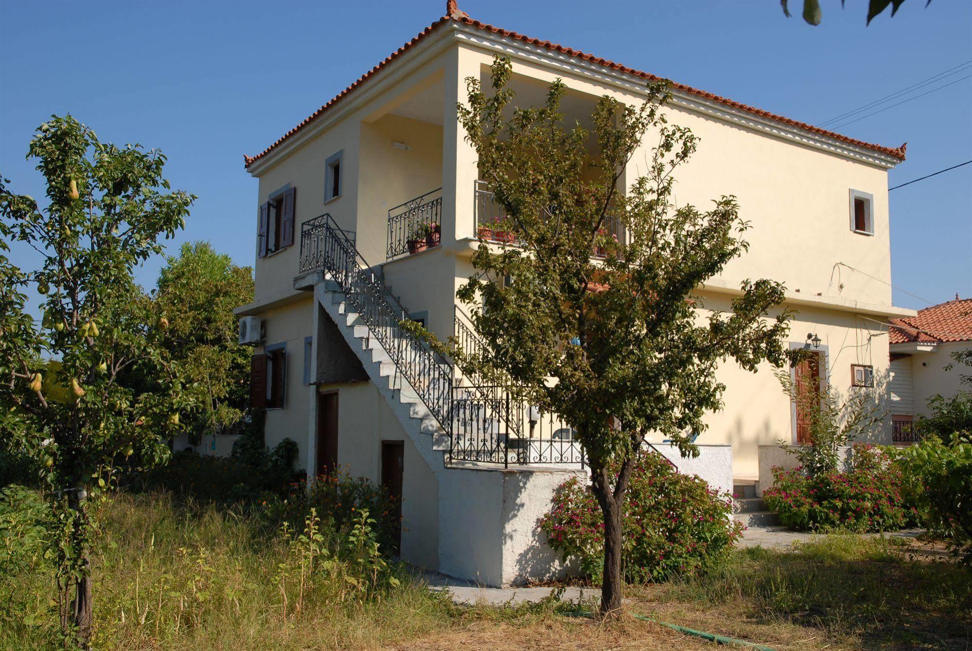 Vassilis Studios Anaxos Exterior photo